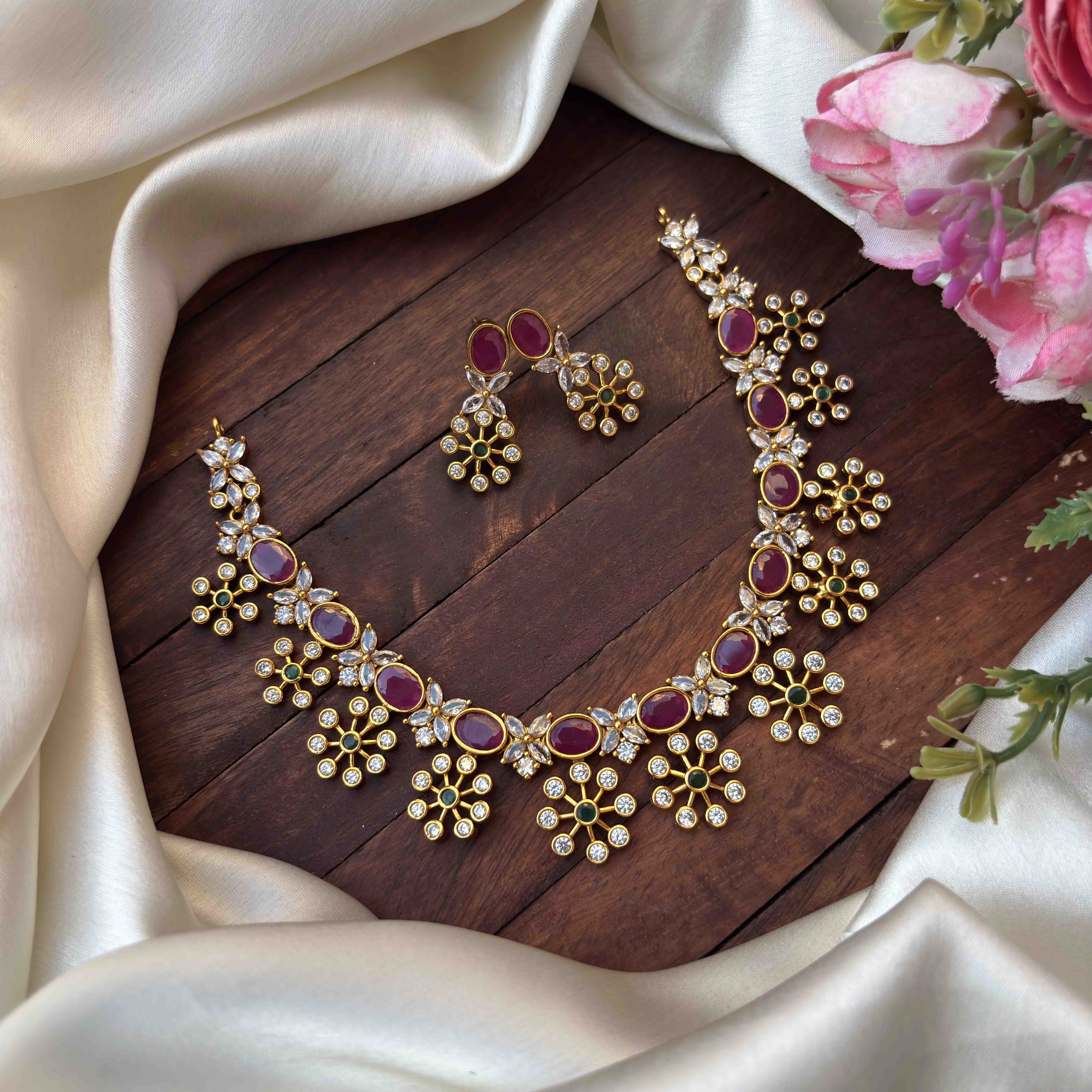 A M N A - DIAMOND ALIKE AD STONE SET